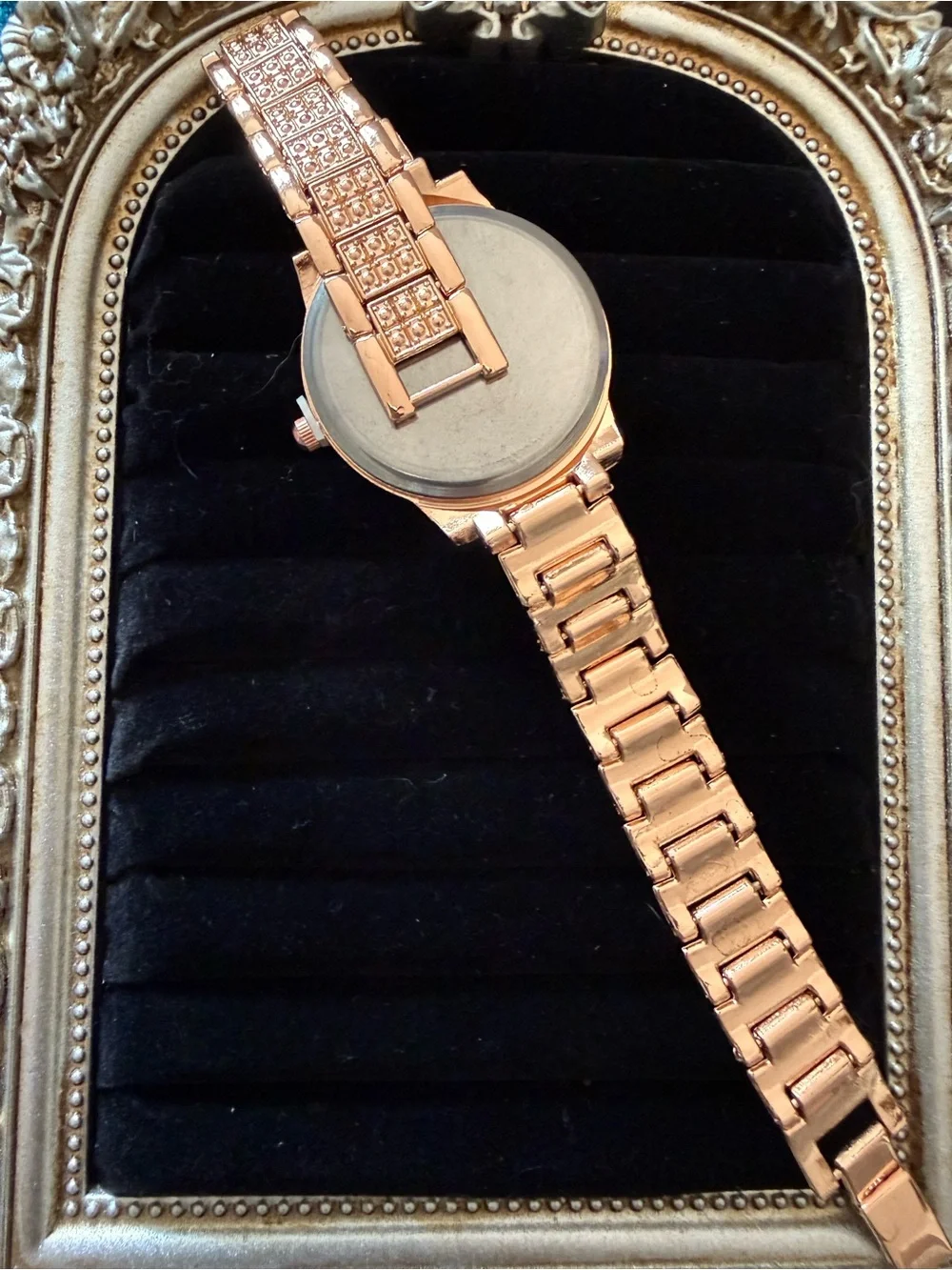 Luxury Gold Crystal Women's Watch - Elegant Rose Gold Finish